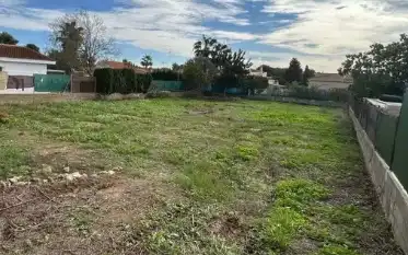 Terreny residencial en venda a Urbanizaciones