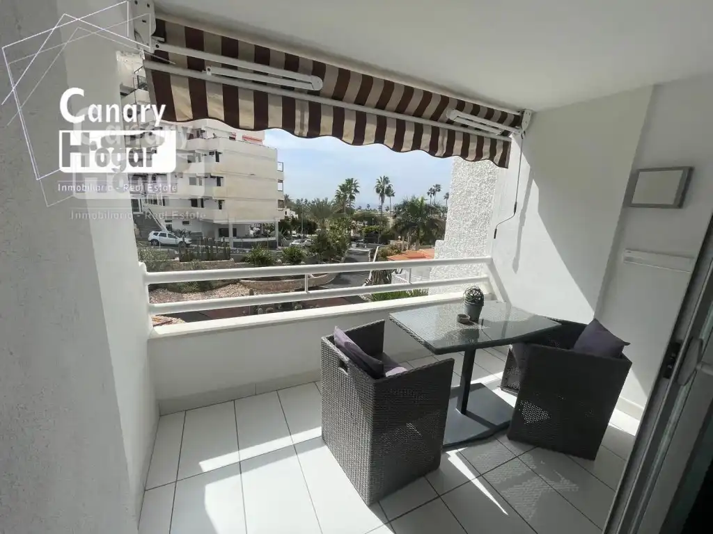 Terraza de Estudio en venta en Adeje con Aire acondicionado, Calefacción y Piscina comunitaria