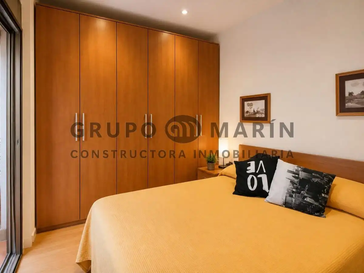 Appartamento con terrazza in vendita a Calle Maria Aguilo, imagen 3