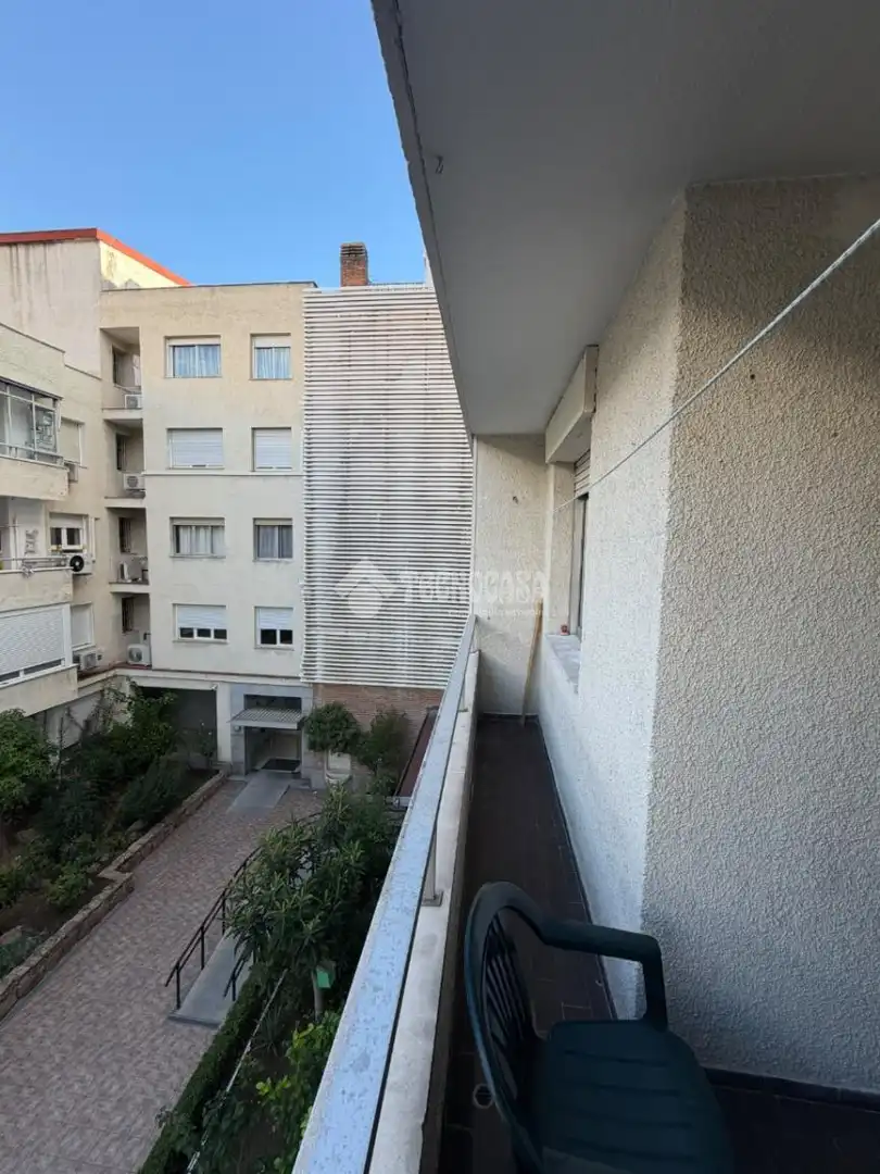 Piso con ascensor en alquiler en Chamartín, imagen 2