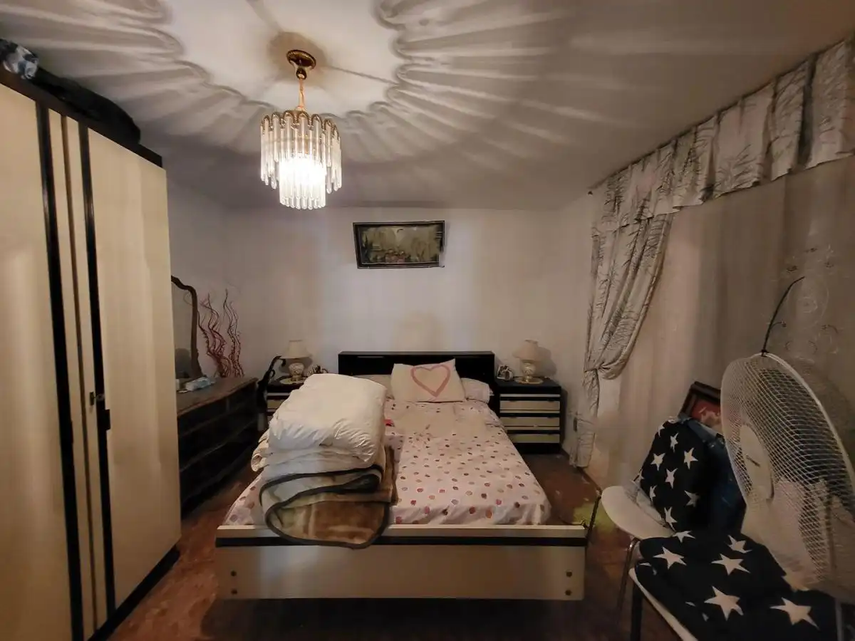 Dormitori de Casa o xalet en venda en Sisante amb Piscina