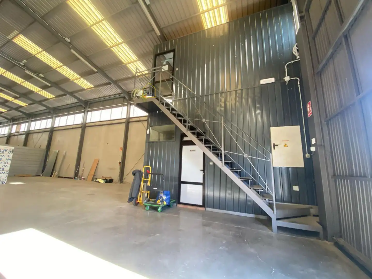 Industrial buildings for sale in Corazón de María