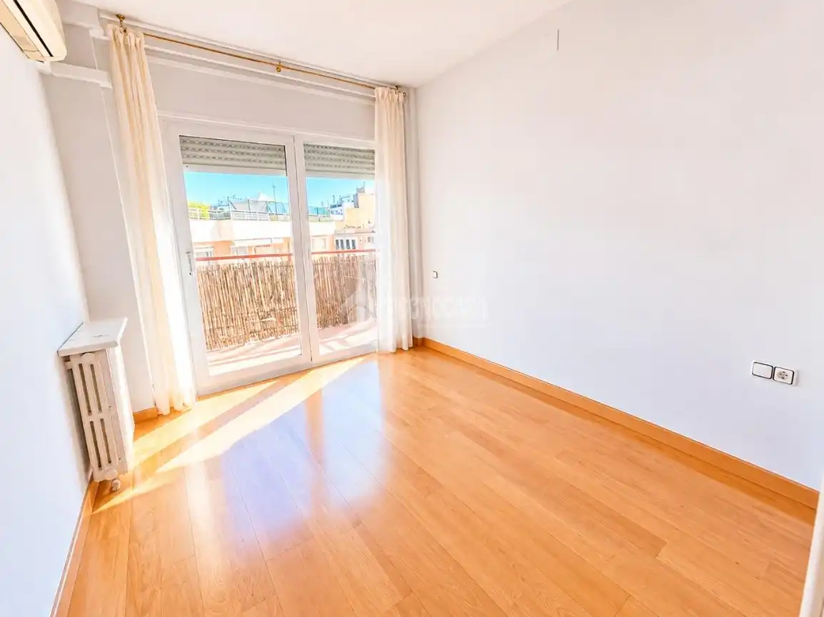 Appartamento con terrazza in vendita a Eixample, imagen 11