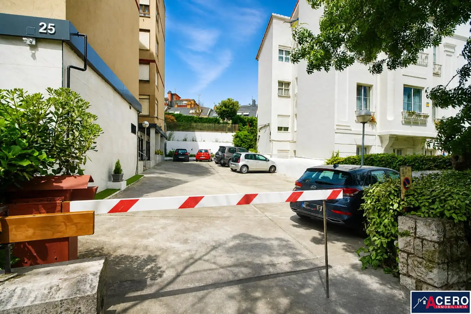 Parking de Piso en venta en Santander con Calefacción y Parquet