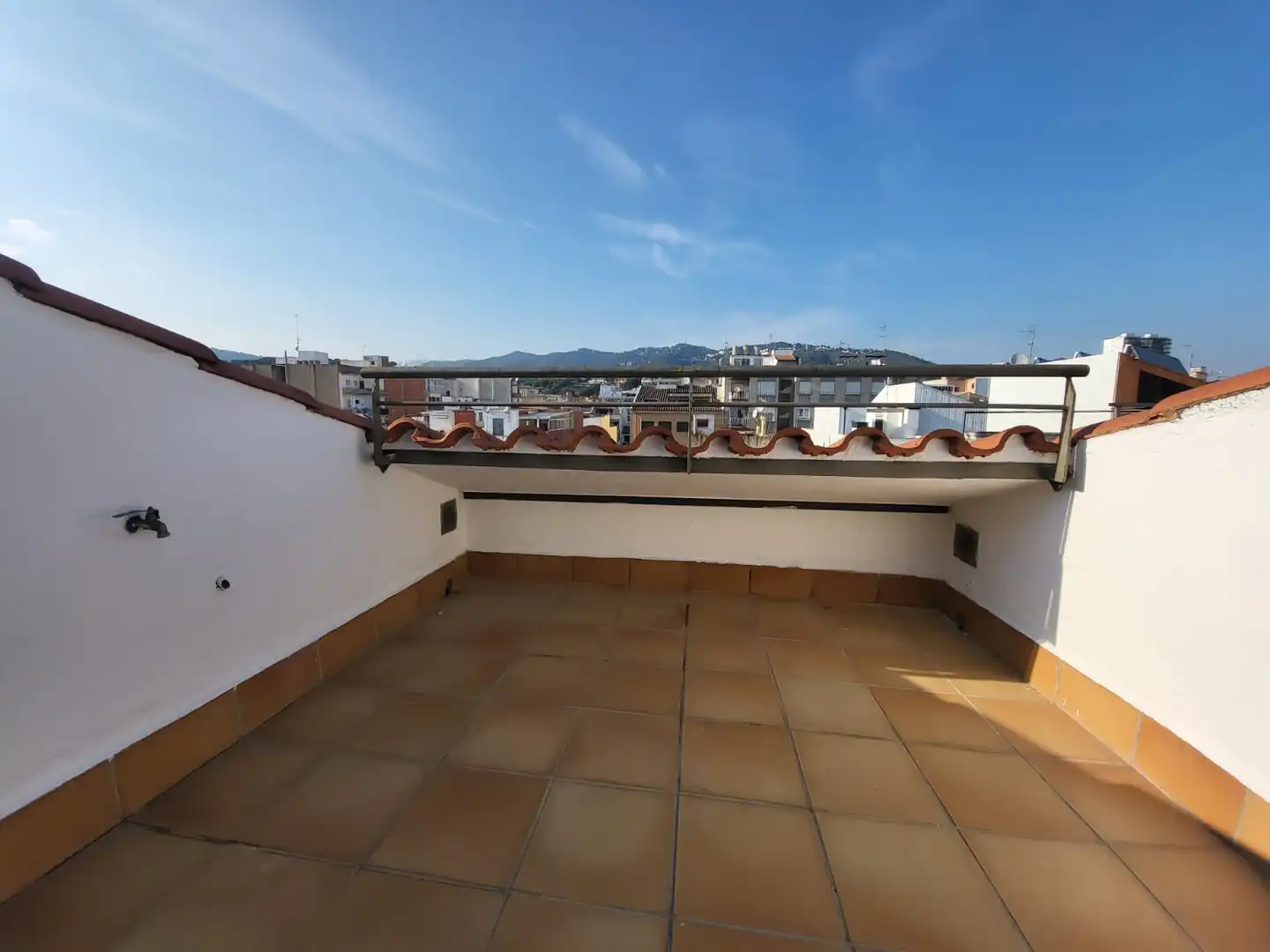 Dúplex con terraza en venta en Calella, imagen 2