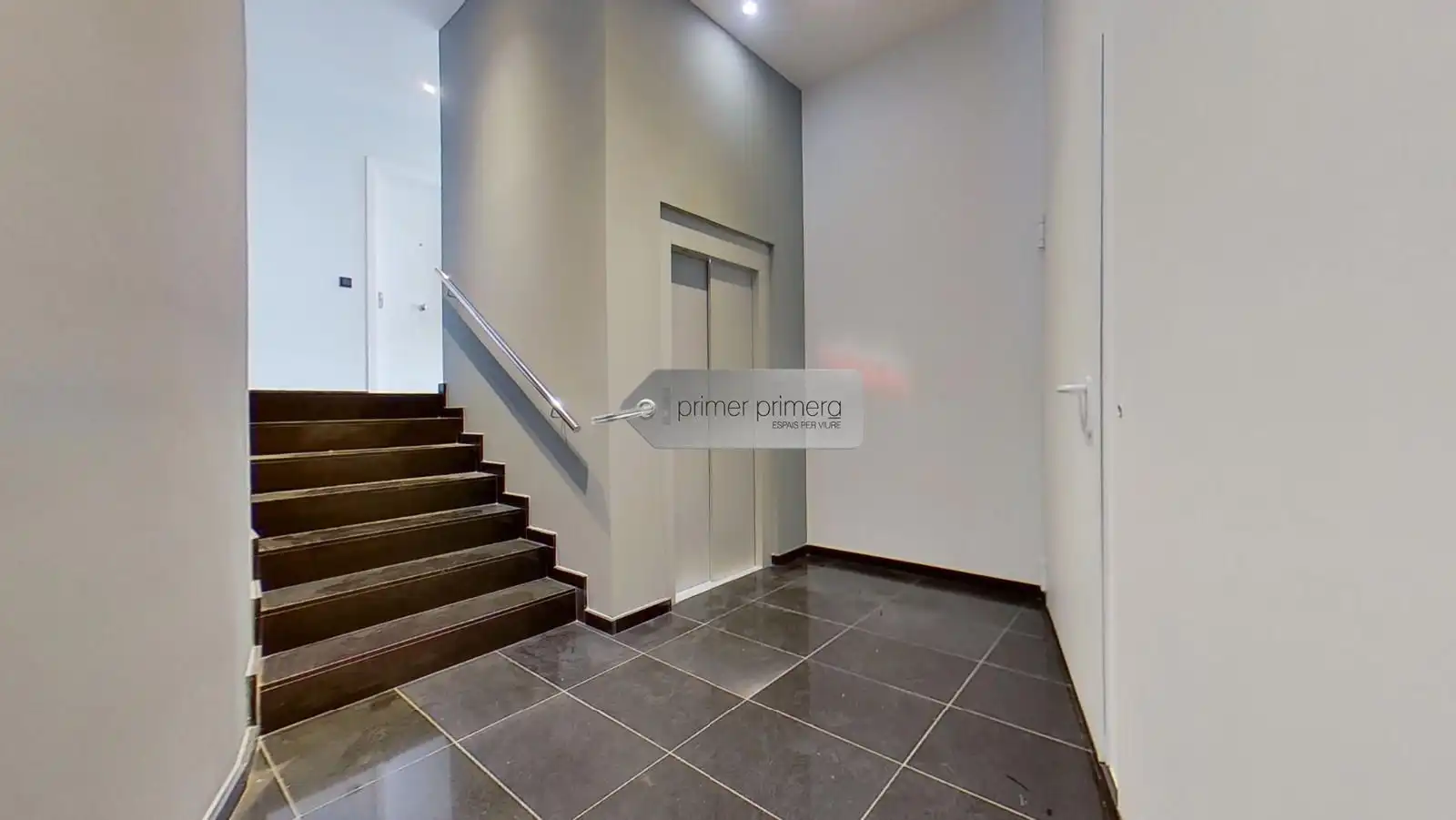 Piso en venta en Europa, La Girada