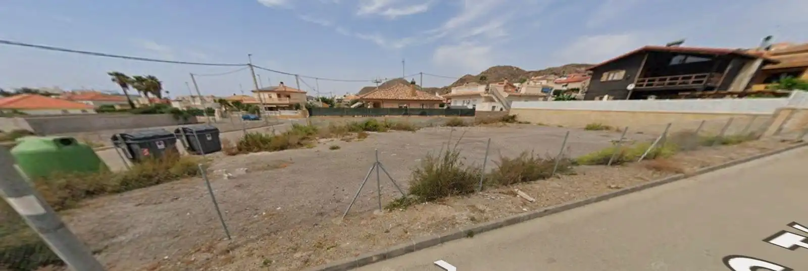 Terreno residencial en venta en Calle Tánger 1
