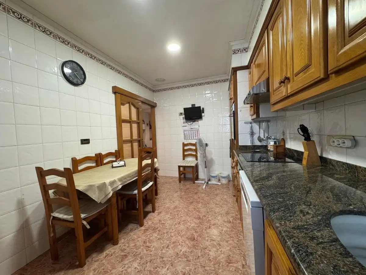 Kitchen of Flat for sale in Tavernes de la Valldigna  with Air Conditioner and Storage room
