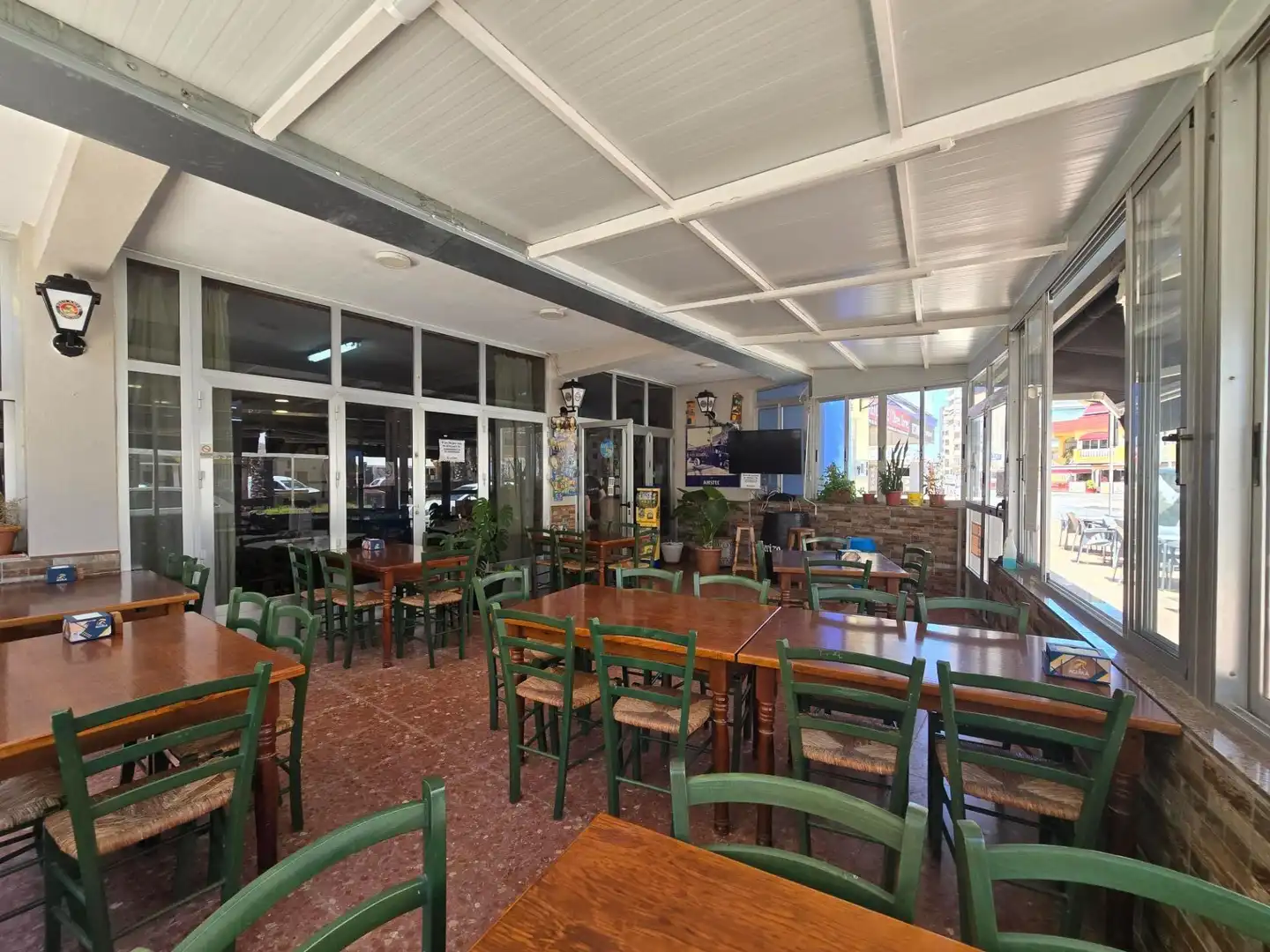 Commercial properties for sale in Tavernes de la Valldigna  with Furnished