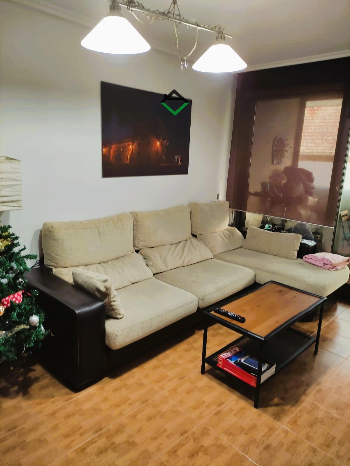 Living room of Flat for sale in Cangas   with Heating, Storage room and Furnished
