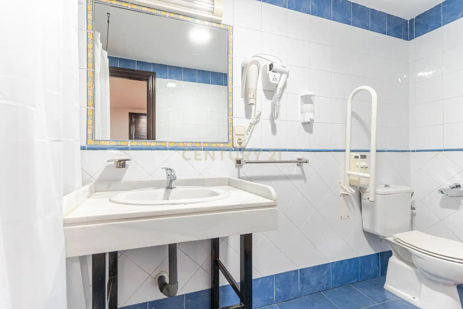 Badezimmer von Gebäude zum Verkauf in Alhama de Granada