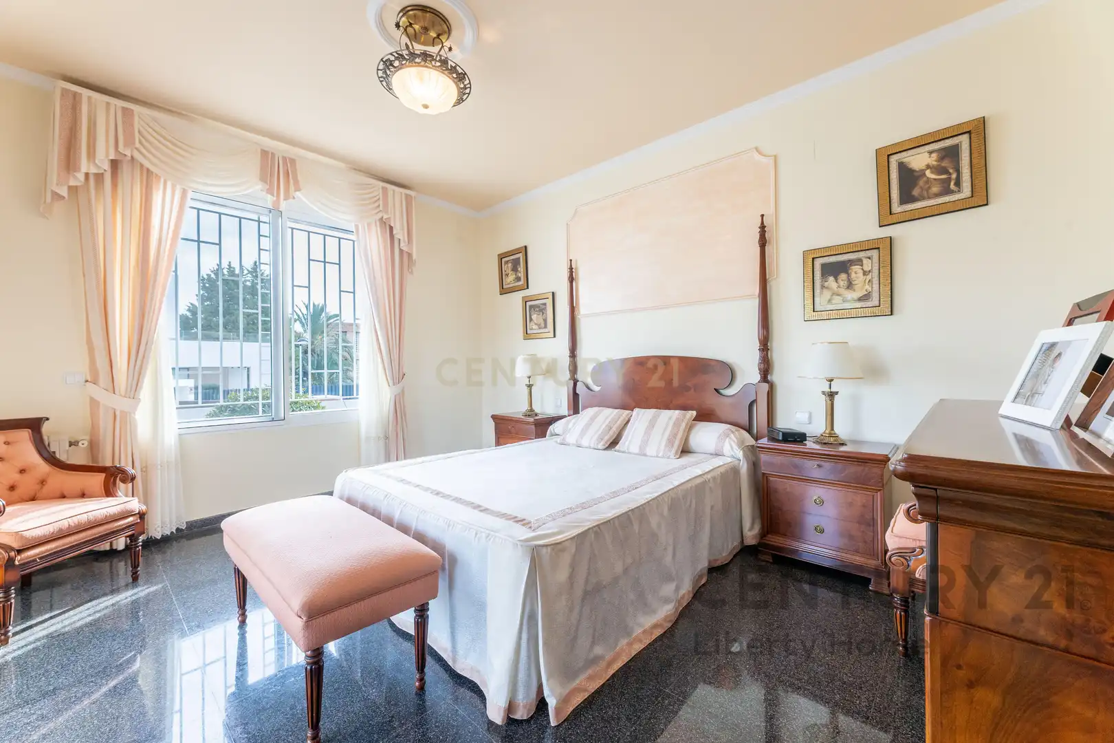 Detached house with pool for sale in Carrer Bernat i Baldoví, Torrent, Spain, imagen 15