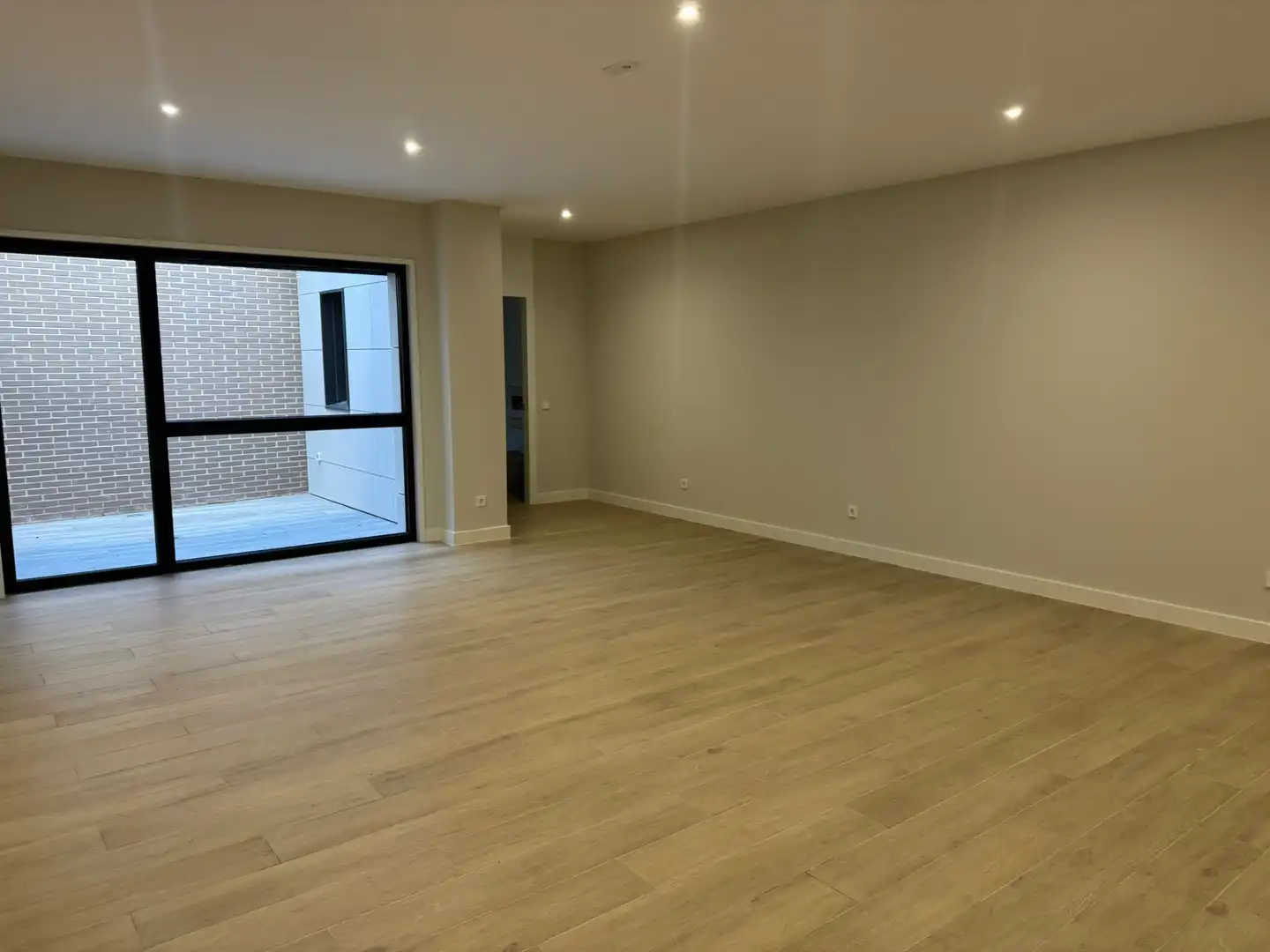 Casa adosada en venta en Boadilla del Monte con Aire acondicionado, Calefacción y Jardín privado