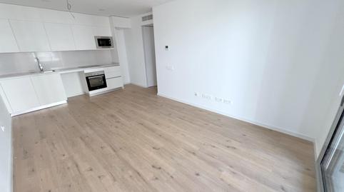 Foto 4 de Piso de alquiler en Avenida Avinguda Segle XXI, 57, Vilamarina, Viladecans