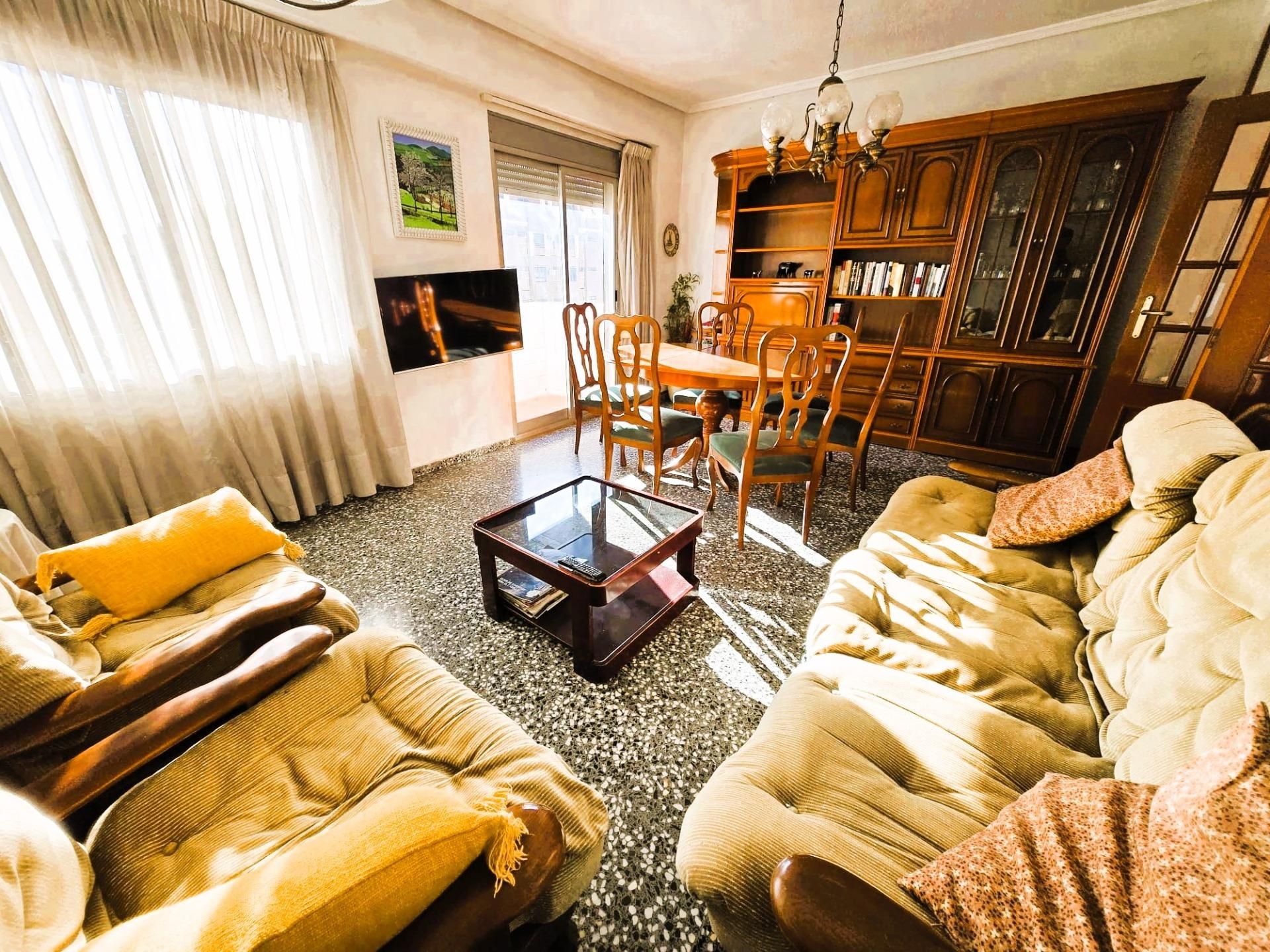 Living room of Flat for sale in  Valencia Capital  with Balcony