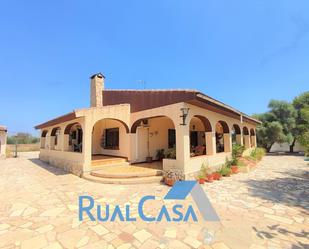 Exterior view of House or chalet for sale in San Vicente del Raspeig / Sant Vicent del Raspeig  with Private garden and Community pool
