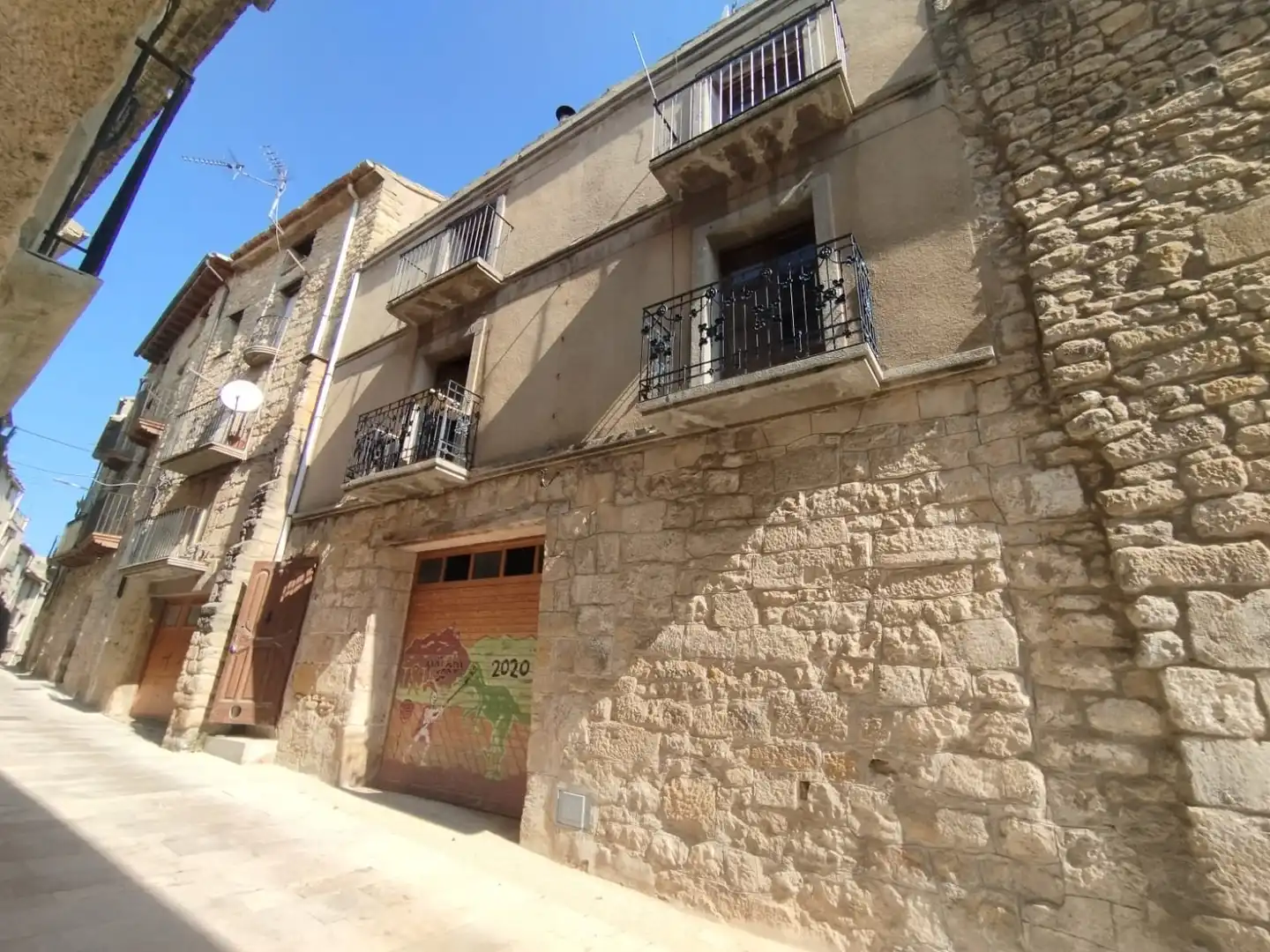 Casa con terraza en venta en Horta de Sant Joan