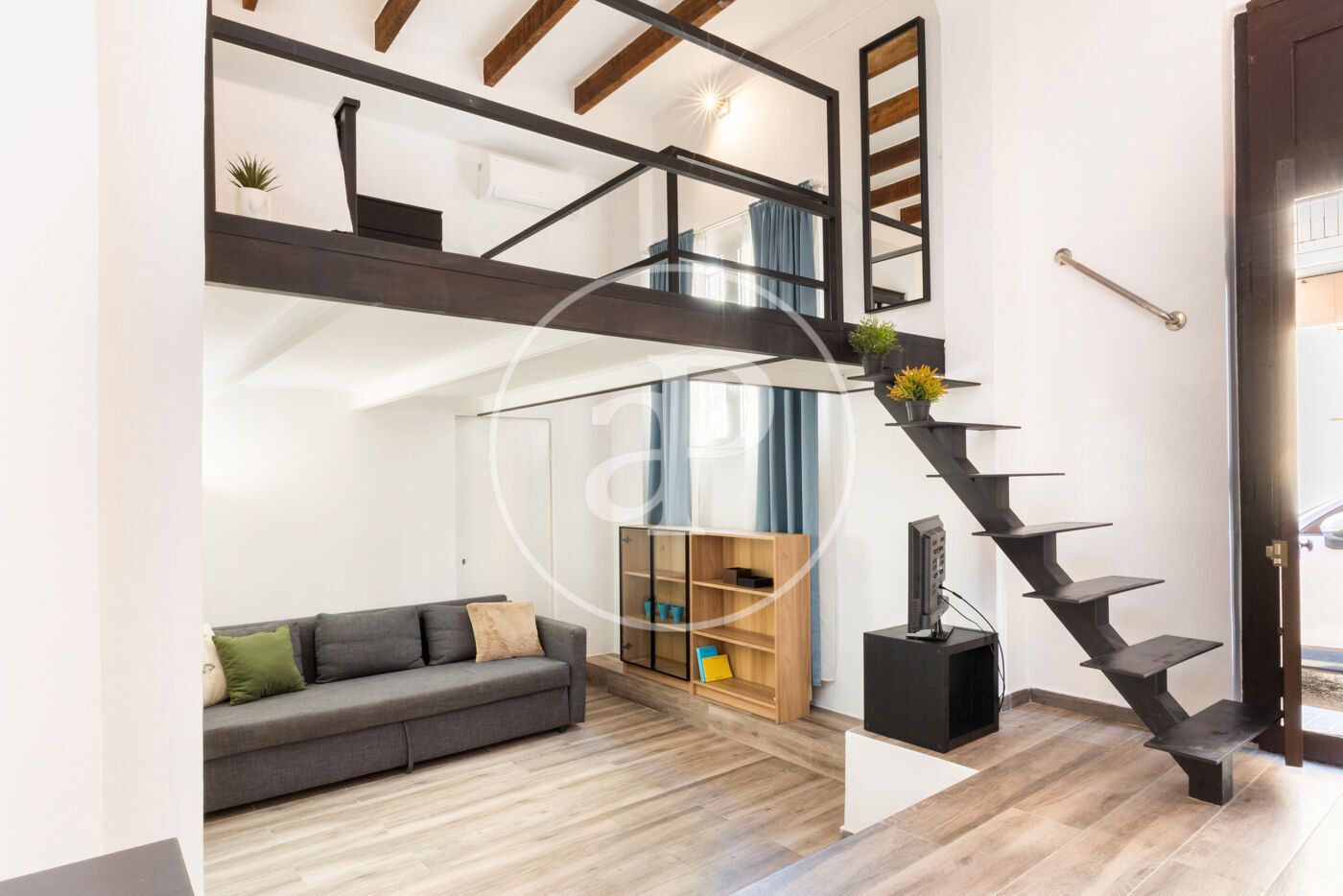 Living room of Loft to rent in  Valencia Capital  with Air Conditioner, Heating and Furnished