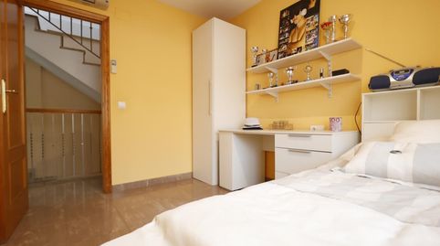 Foto 3 de Casa adosada en venta en Sants Patrons, Alzira