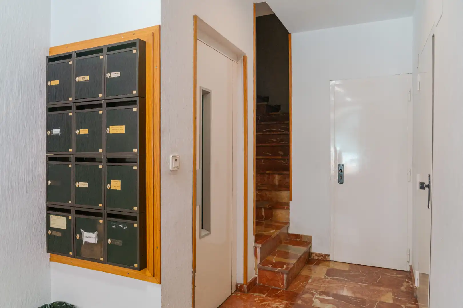 Flat for sale in Zaragoza  with Heating, Furnished and Oven