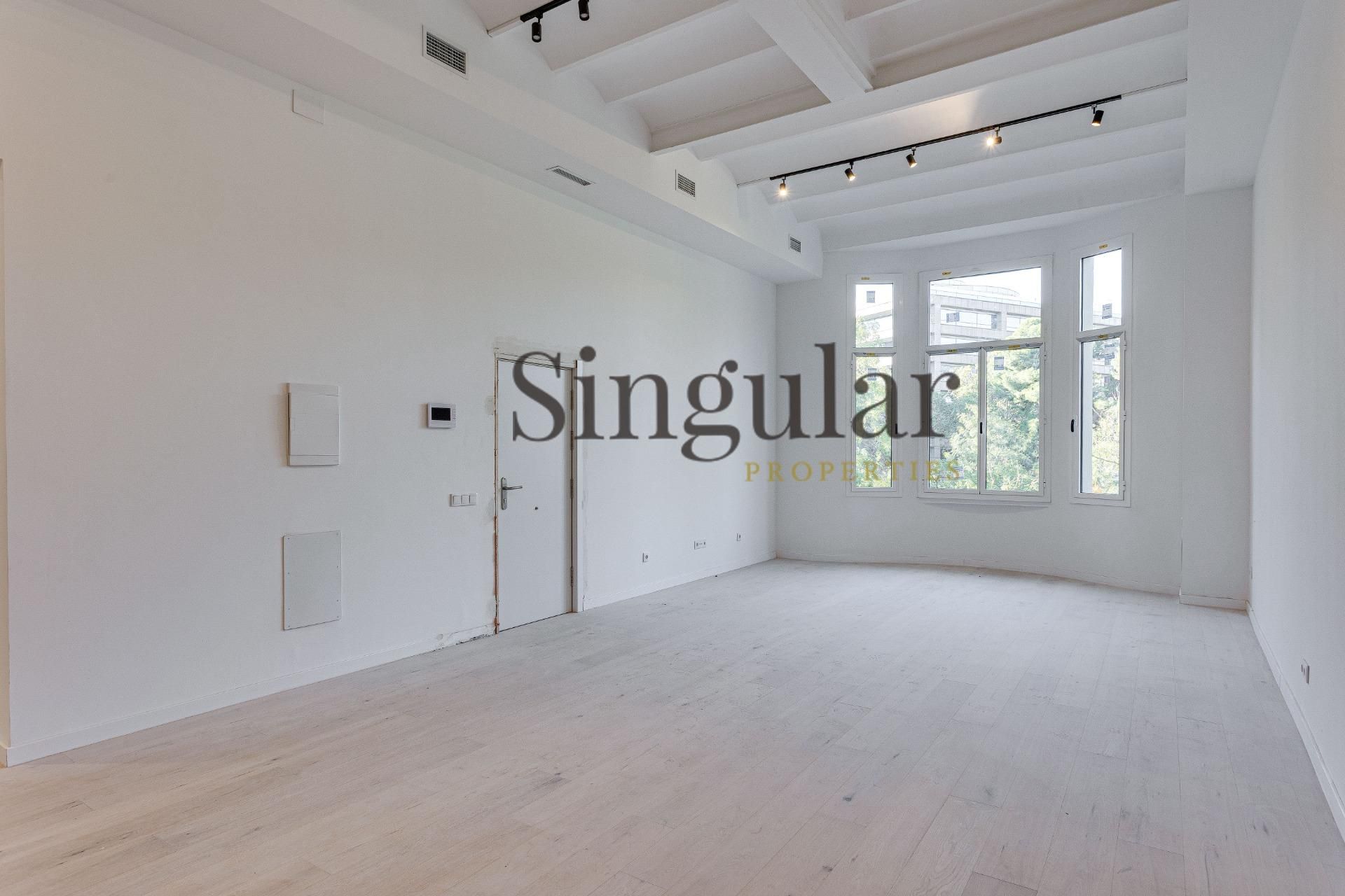 Sala de estar de Ático en venta en  Barcelona Capital con Aire acondicionado, Calefacción y Terraza