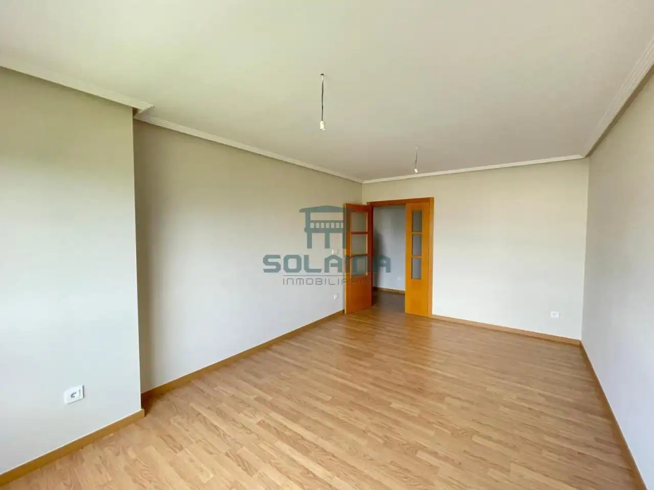 Wohnzimmer von Wohnung zum Verkauf in Ourense Capital  mit Heizung, Abstellraum und Balkon