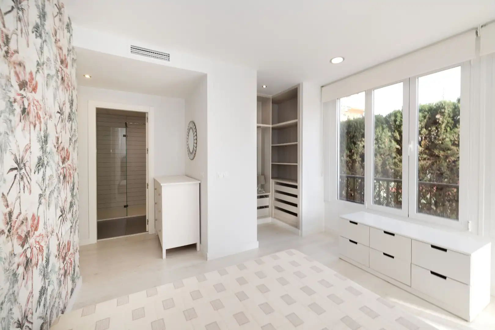 Schlafzimmer von Wohnung zum Verkauf in Málaga mit Klimaanlage, Heizung und Terrasse