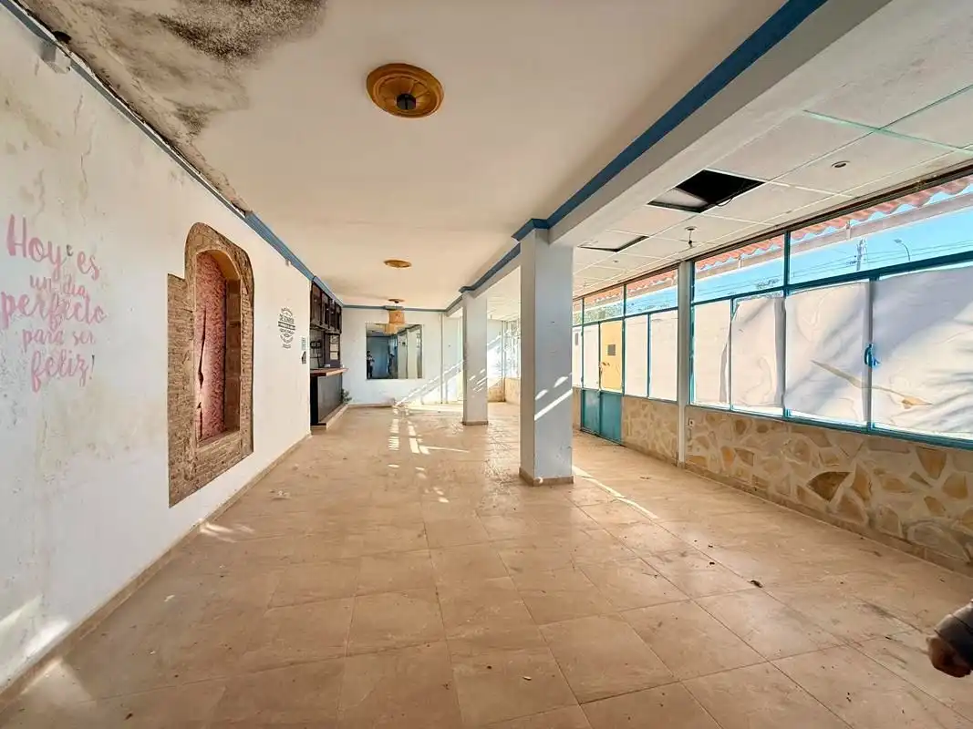 Edificio en venta en Ondara