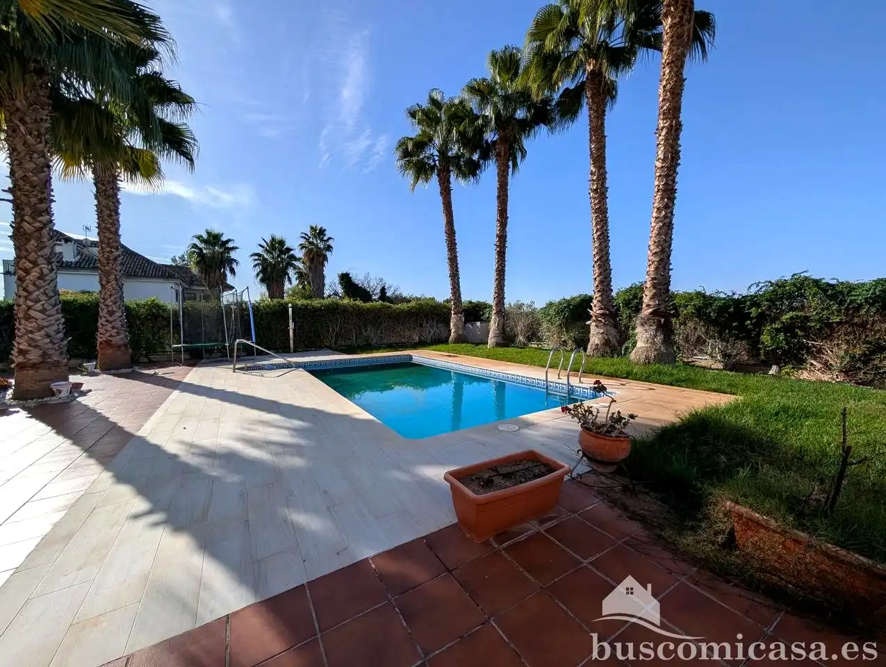 Piscina de Finca rústica en venda en Linares amb Aire condicionat, Calefacció i Jardí privat