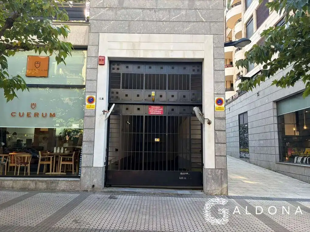 Aparcament de lloguer a Antonio Gaztañeta Kalea/ Antonio Arzak, imagen 2