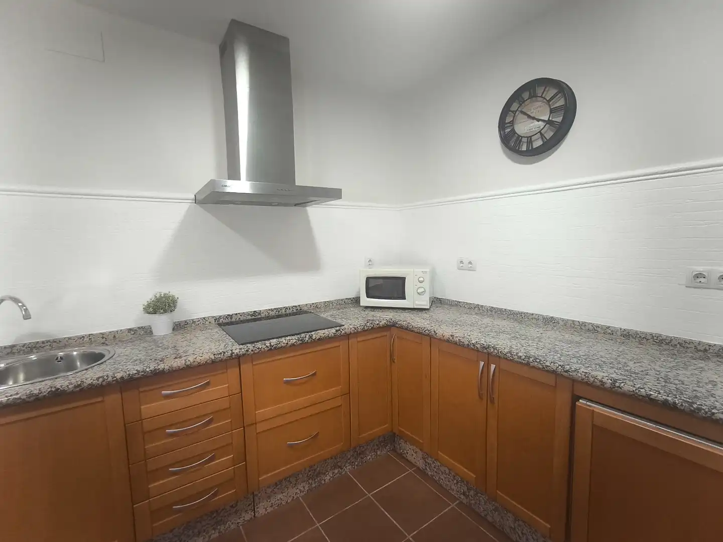 Cuina de Apartament de lloguer en Málaga amb Aire condicionat i Moblat