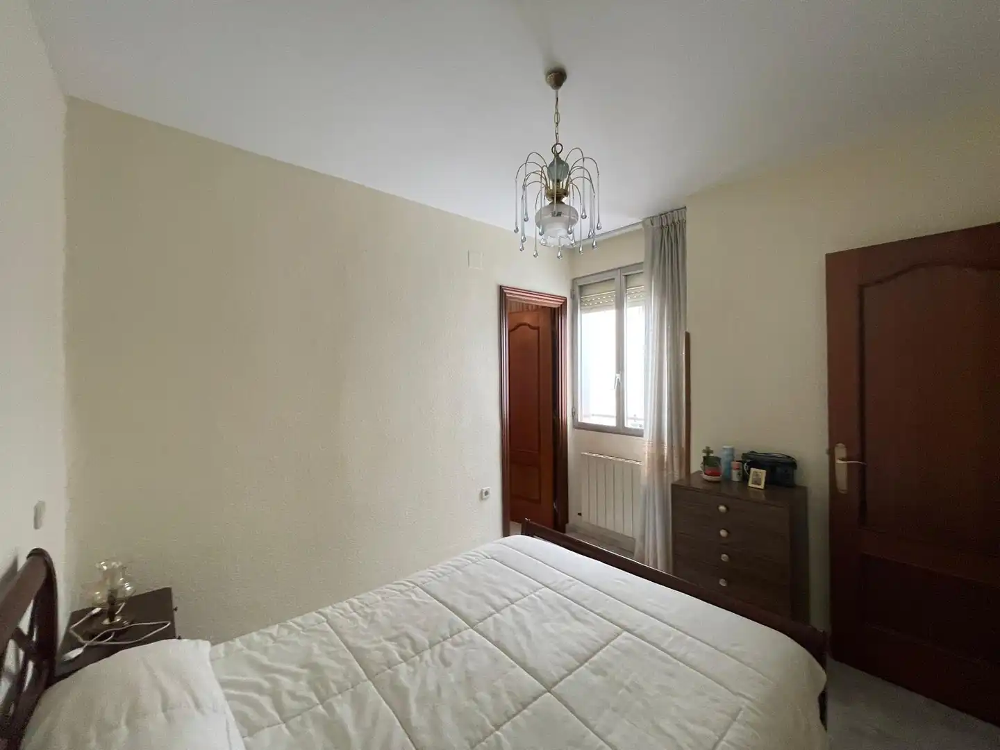 Habitación de Piso en venta en Madrid con Calefacción, Amueblado y Horno