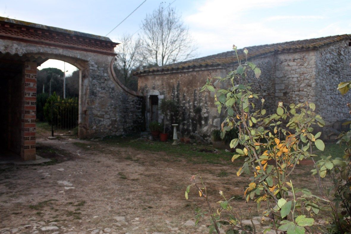Country house for sale in Can Guilana, Porqueres
