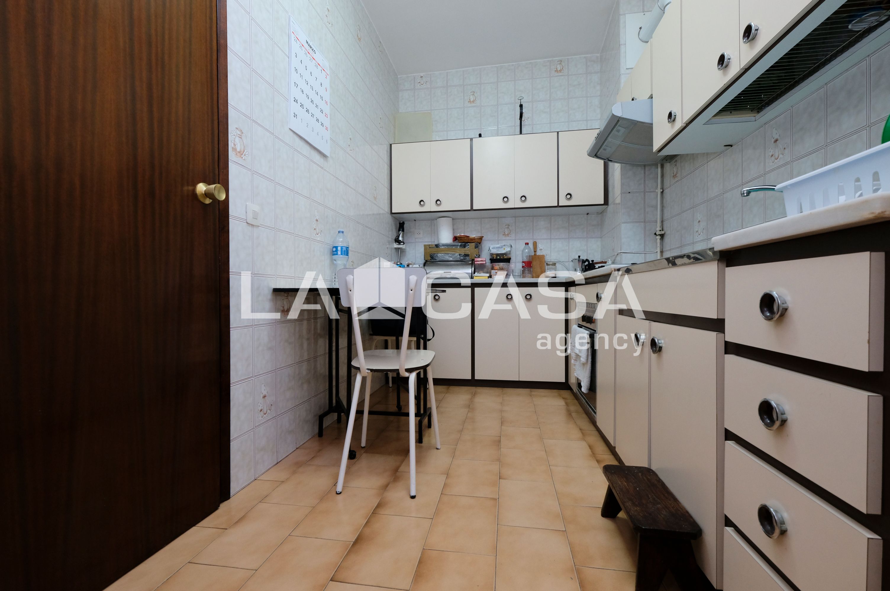 Kitchen of Flat for sale in  Barcelona Capital  with Heating and Balcony