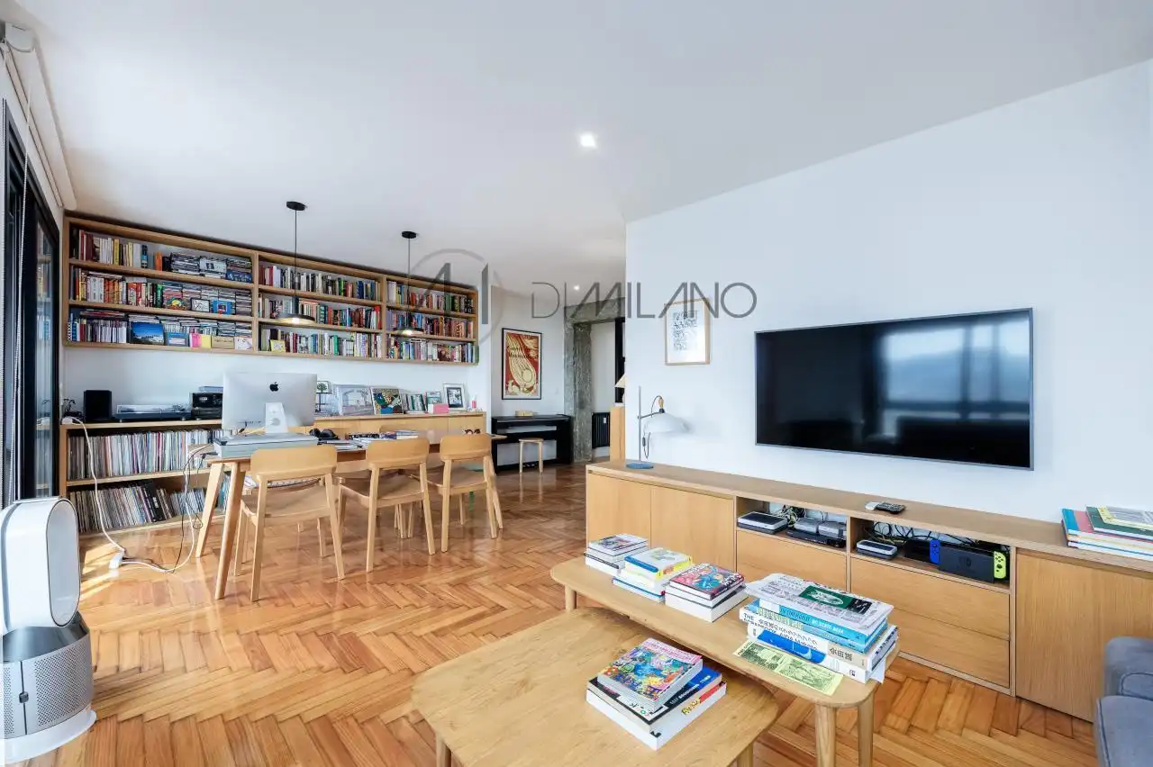 Sala d'estar de Pis en venda en Vigo  amb Calefacció, Parquet i Terrassa