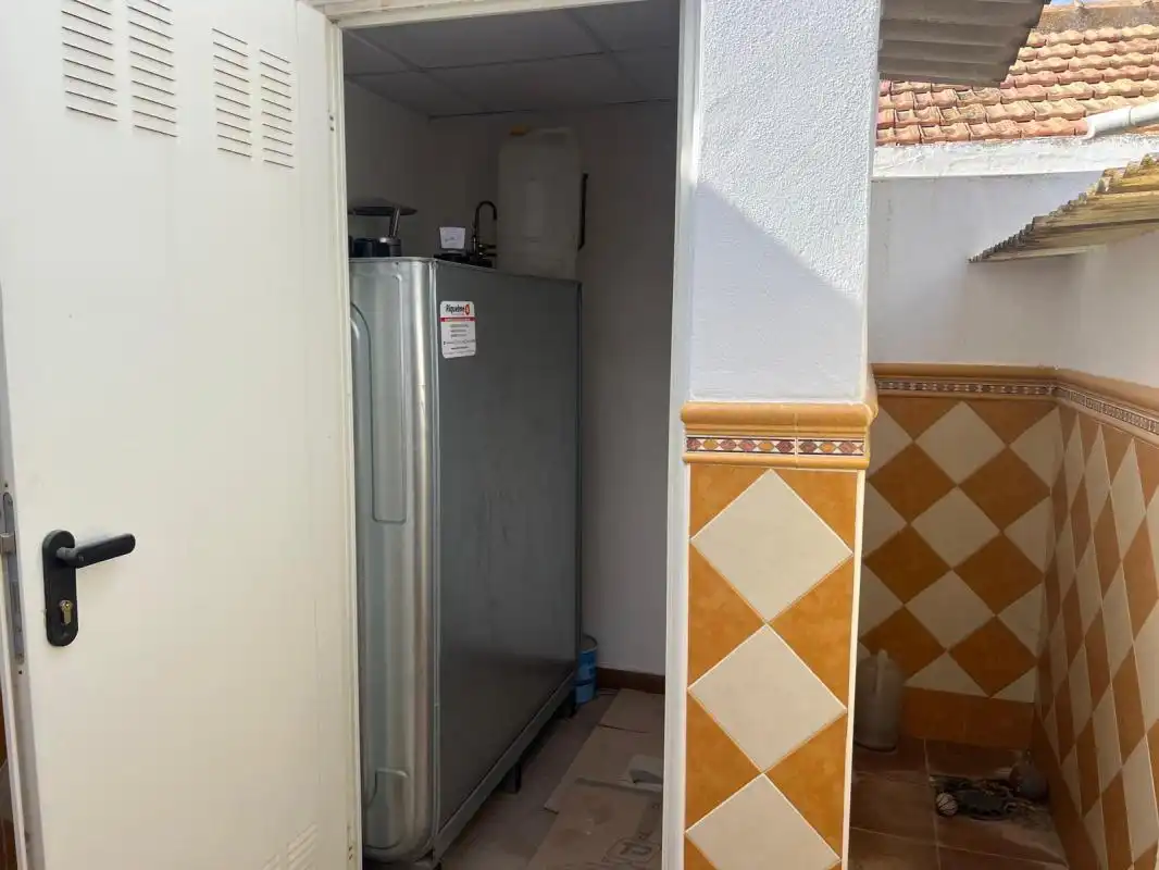 Cuina de Casa adosada en venda en Algueña amb Aire condicionat, Calefacció i Terrassa