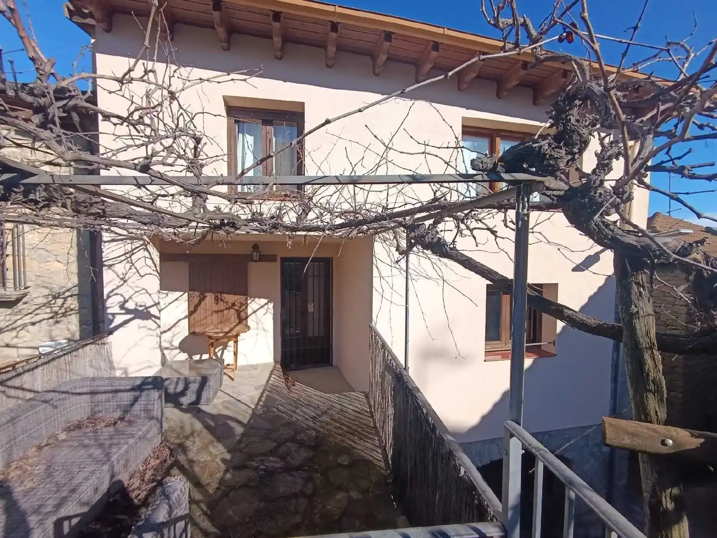 Vista exterior de Casa o xalet en venda en Graus amb Calefacció, Jardí privat i Traster