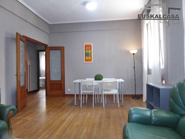Dining room of Flat for sale in Bilbao   with Heating and Parquet flooring