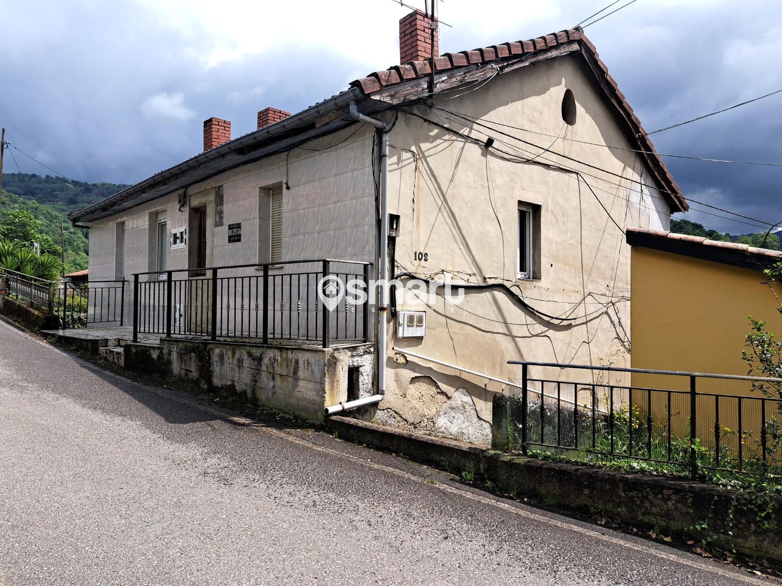 Exterior view of Single-family semi-detached for sale in Langreo