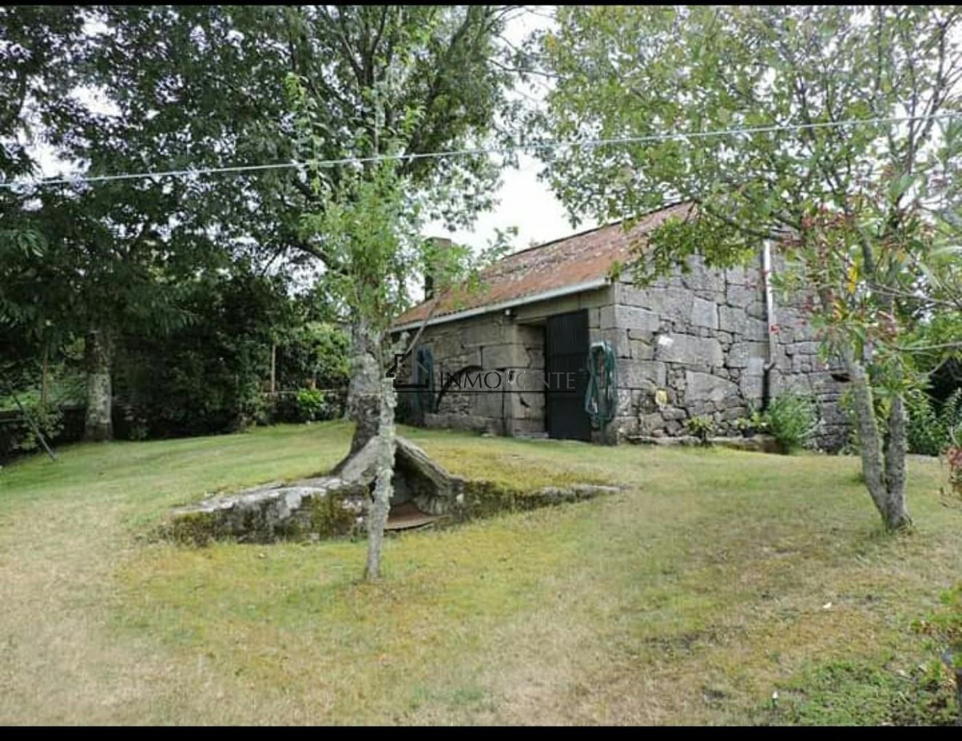Vista exterior de Casa o xalet en venda en Cotobade amb Jardí privat