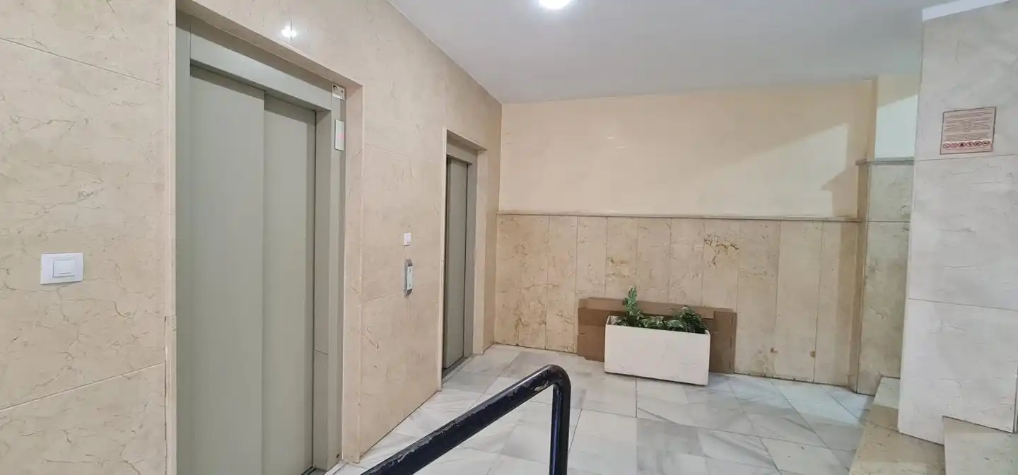 Piso en venta en Almería