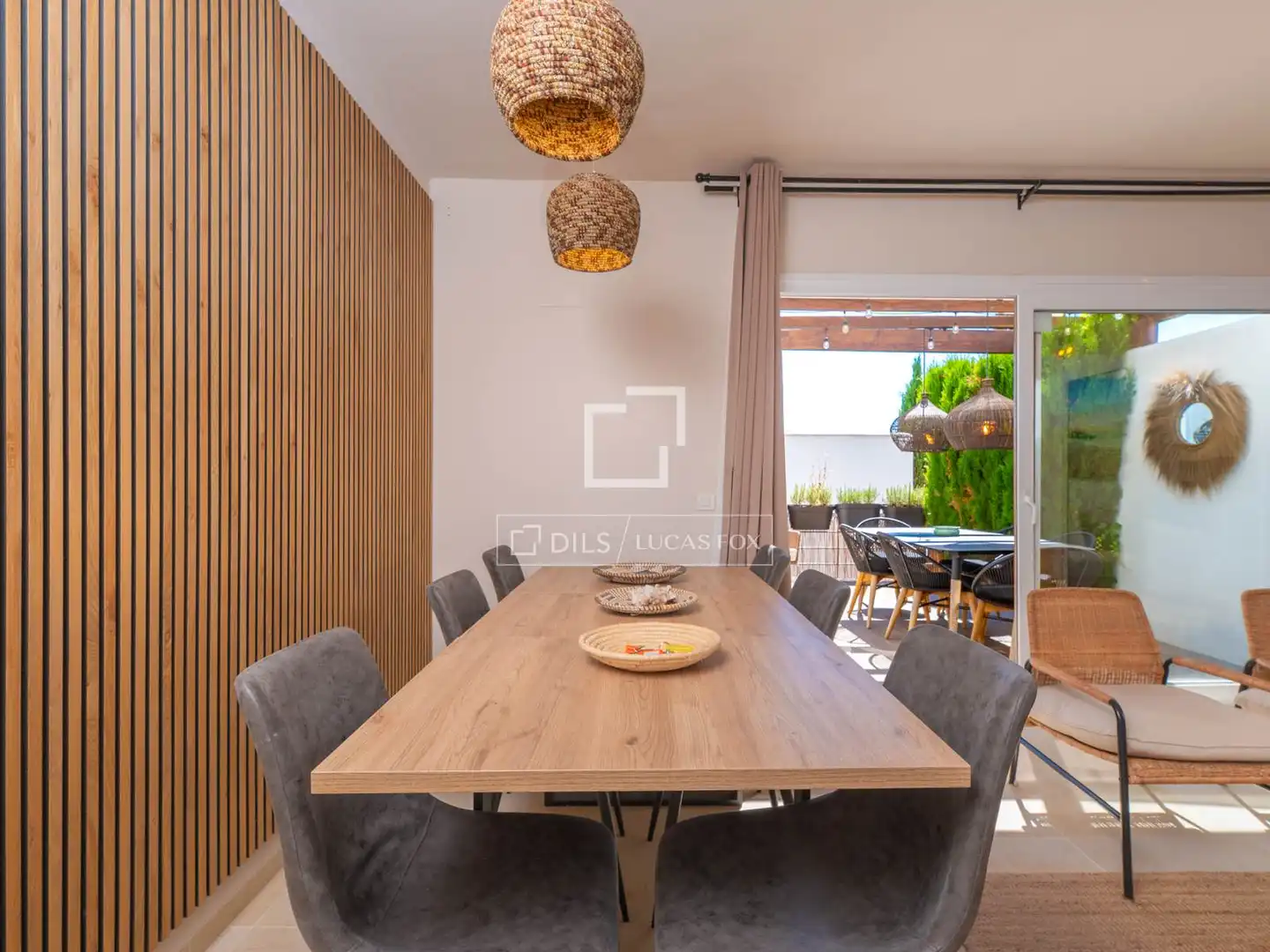 Esszimmer von Haus oder Chalet zum Verkauf in Santa Eulària des Riu mit Klimaanlage, Heizung und Terrasse