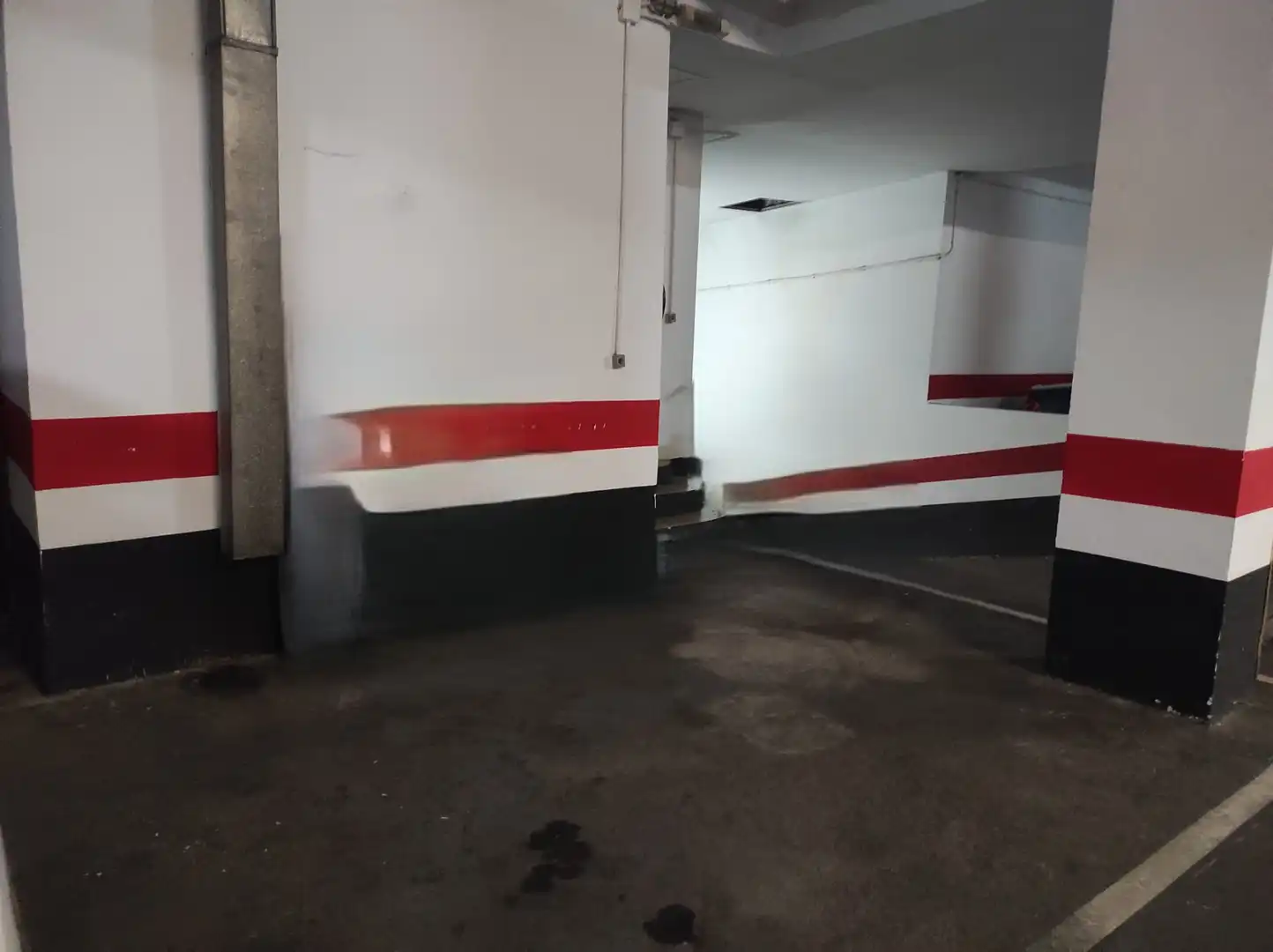 Parking of Flat for sale in Zaragoza  with Air Conditioner, Heating and Oven