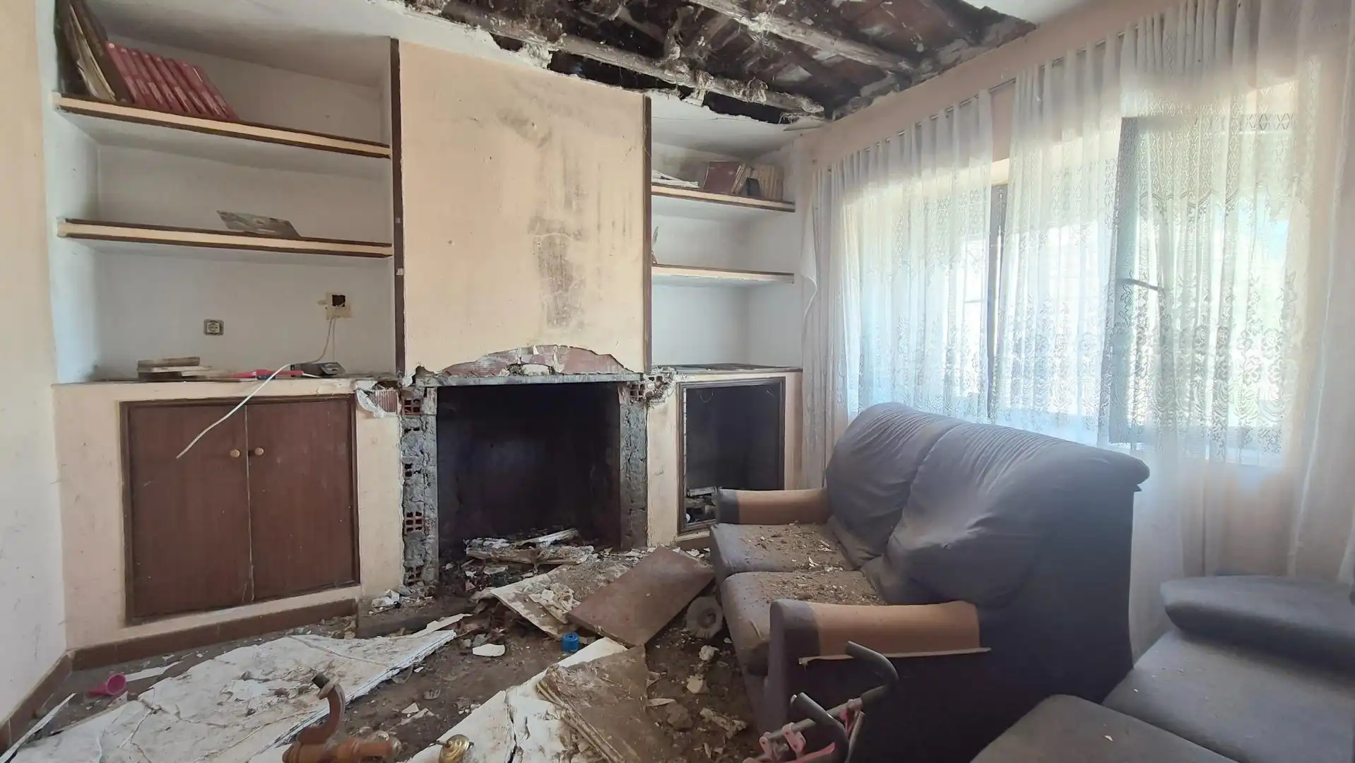 Sala d'estar de Casa o xalet en venda en Villaseco de los Gamitos