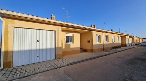 Foto 2 de Casa adosada en venda a Parada de Rubiales, Salamanca