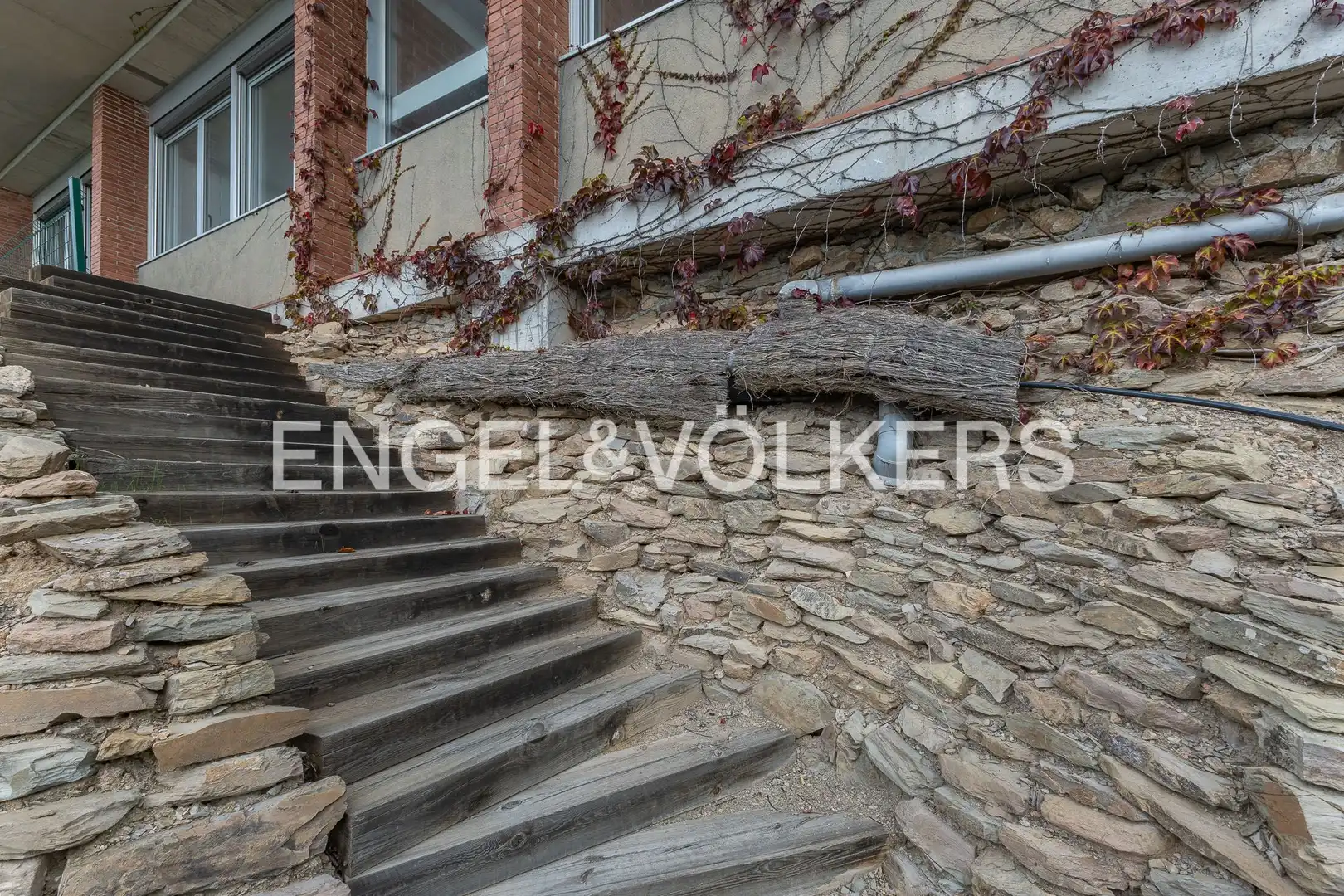 Houses for sale in Bruguers