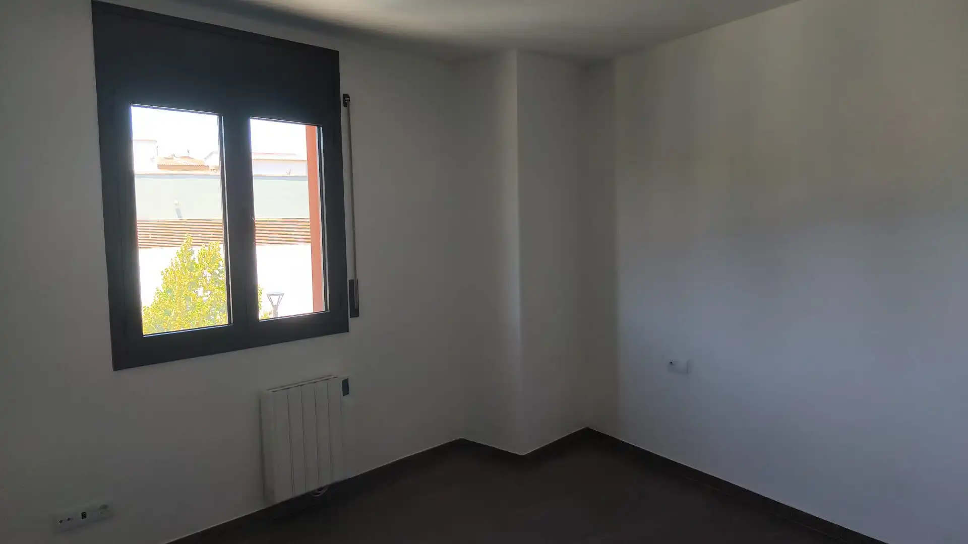 Habitación de Piso de alquiler en Vilanova del Camí con Calefacción, Trastero y Horno