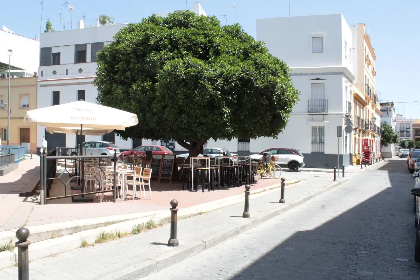 Commercial properties for transfer in Sevilla  with Air Conditioner