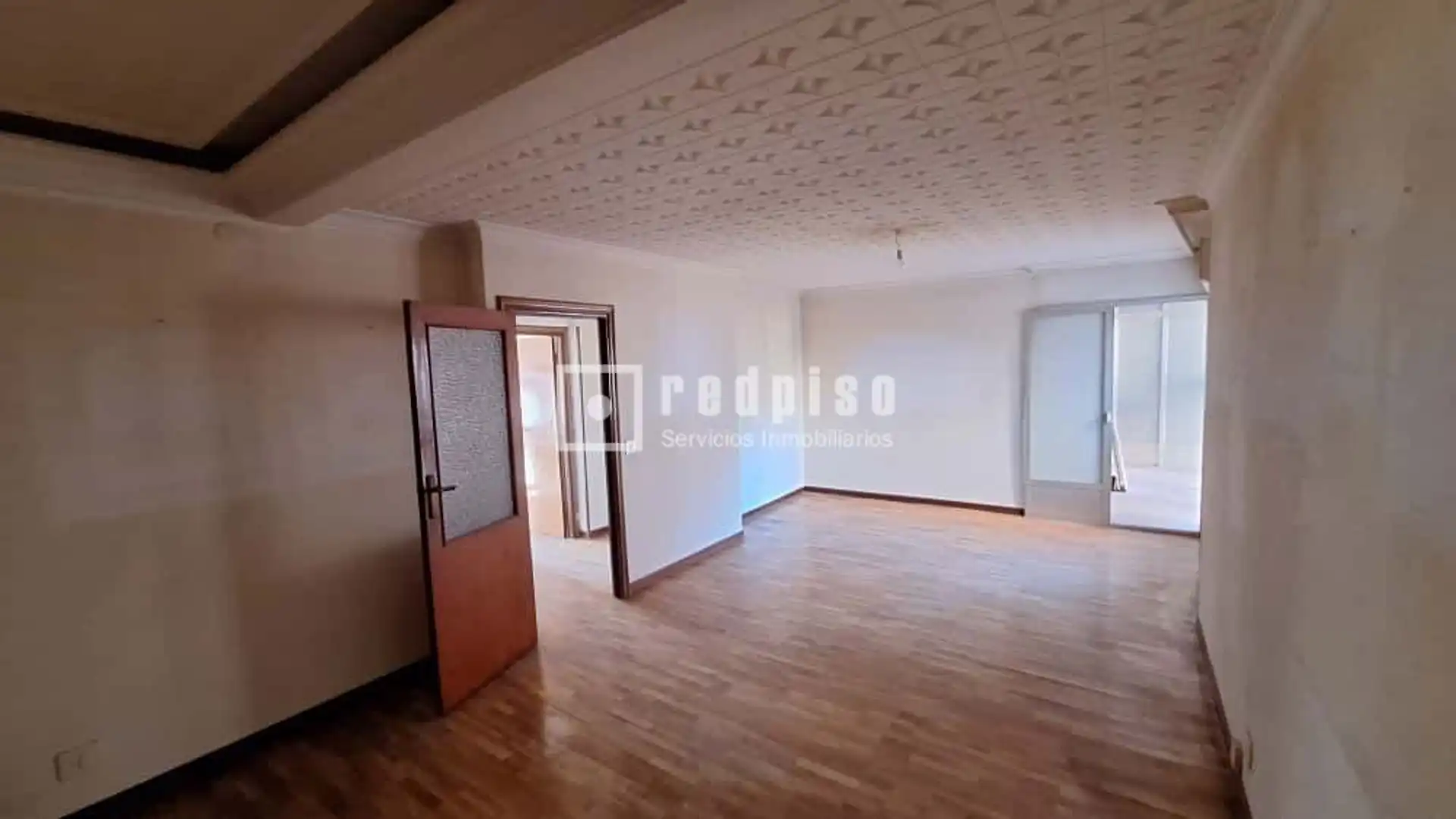 Living room of Flat for sale in Alcalá de Henares  with Heating, Parquet flooring and Terrace