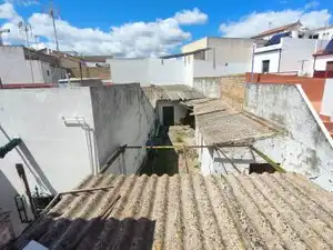 Vista exterior de Casa o xalet en venda en Benacazón amb Traster i Balcó